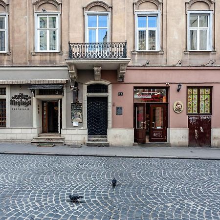 Краківська 17 Apartment ลวีฟ ภายนอก รูปภาพ